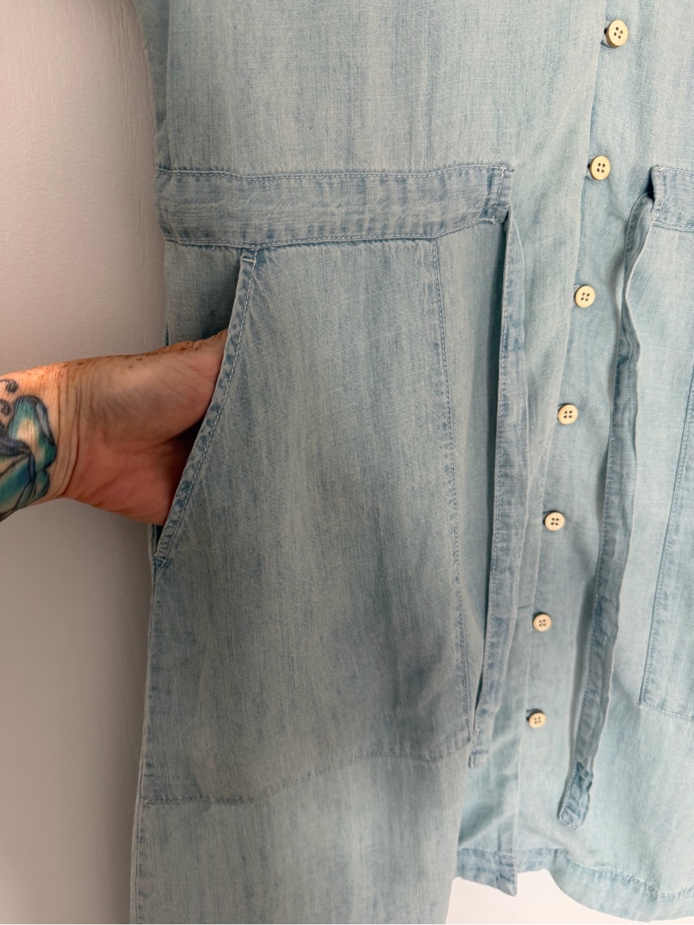 Faherty Light Blue Denim Shirt Dress - Picture 4 of 7